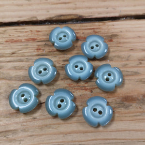 Vintage Buttons Set of 8 x 18mm