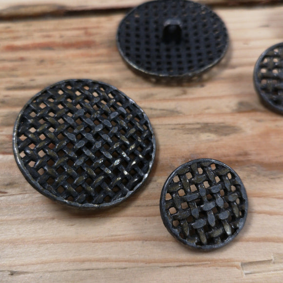 Vintage Buttons Metal Shank Basketweave set of 7 (3 x 34mm and 4 x 21mm)