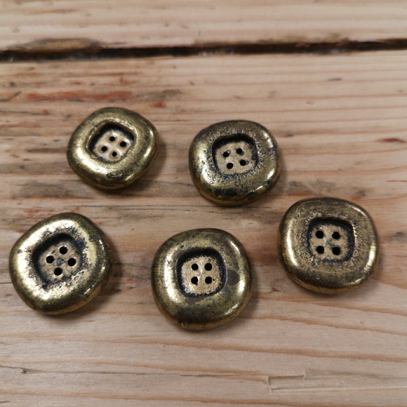 Vintage Buttons Set of 5 x 22mm Square in distressed gold